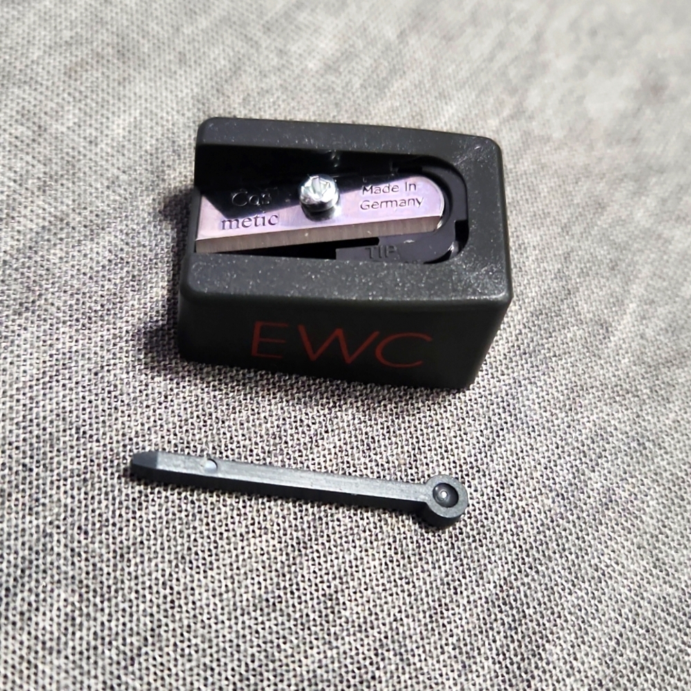 🔴 EUROPEAN WAX CENTER Black Cosmetics Eye & Lip Liner Brow Pencil Sharpener